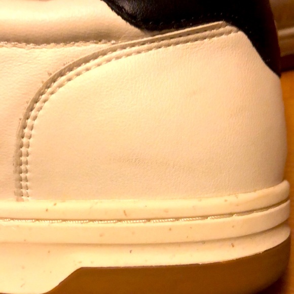 Madewell Men’s Court Sneakers - Picture 7 of 11